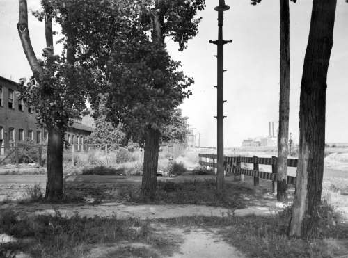 42-810 (click for large image)