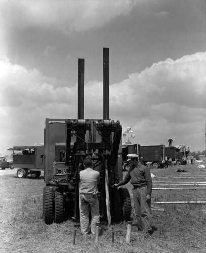 46-011 (click for large image)