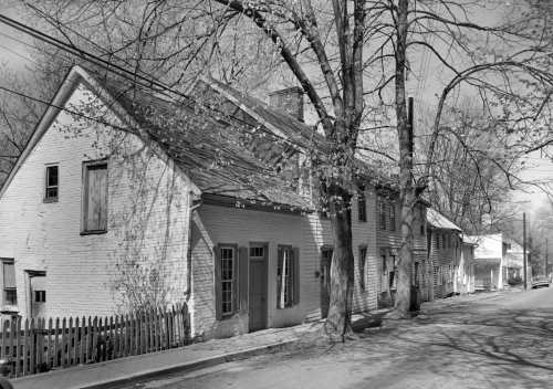 46-719 (click for large image)